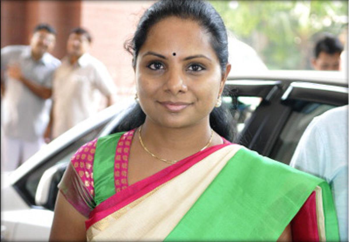 Kavitha promises to help TU